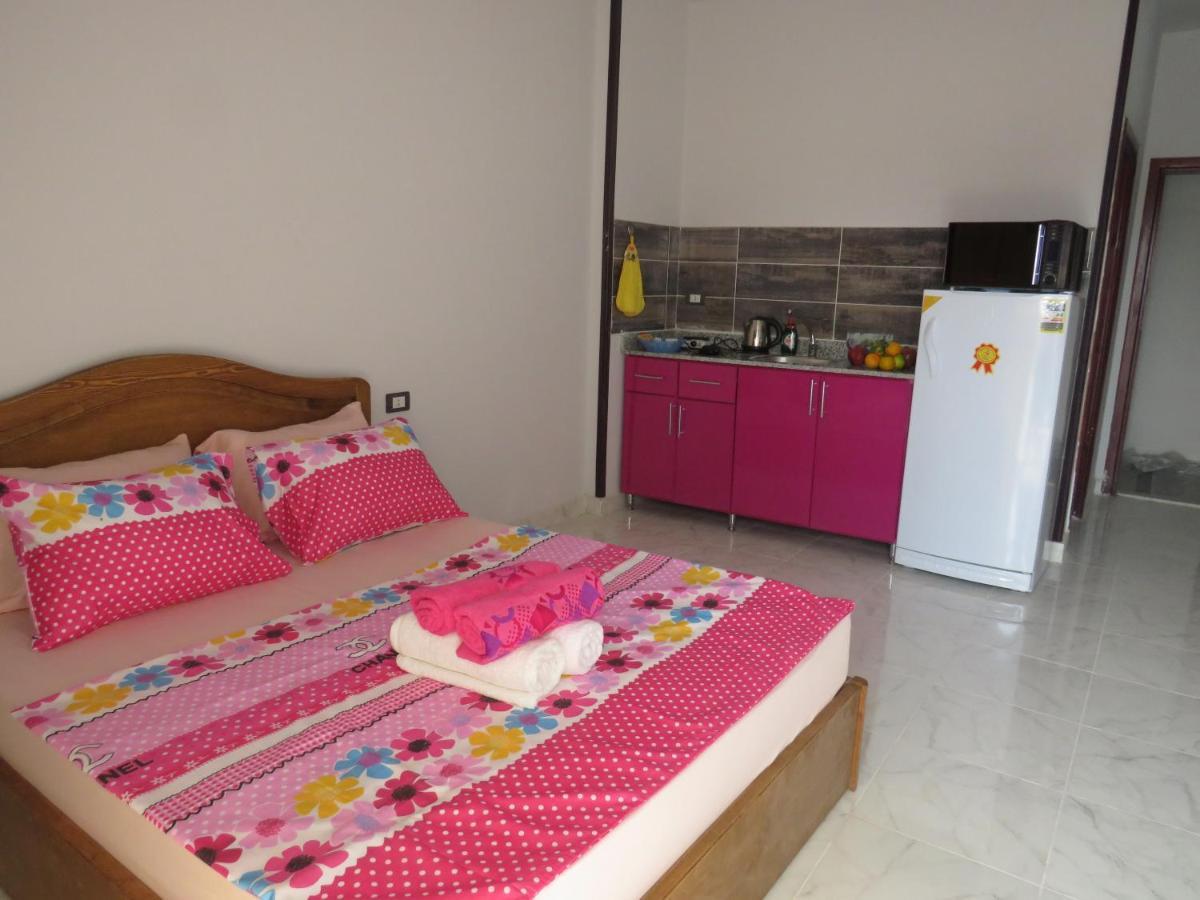 Apartment Bella Rosa Near The Sea Redsealine フルガダ エクステリア 写真