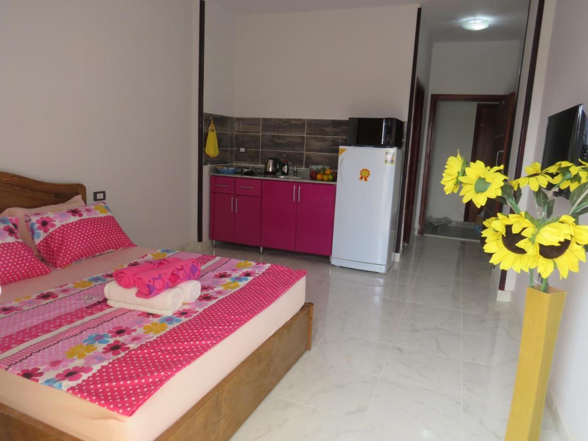 Apartment Bella Rosa Near The Sea Redsealine フルガダ エクステリア 写真